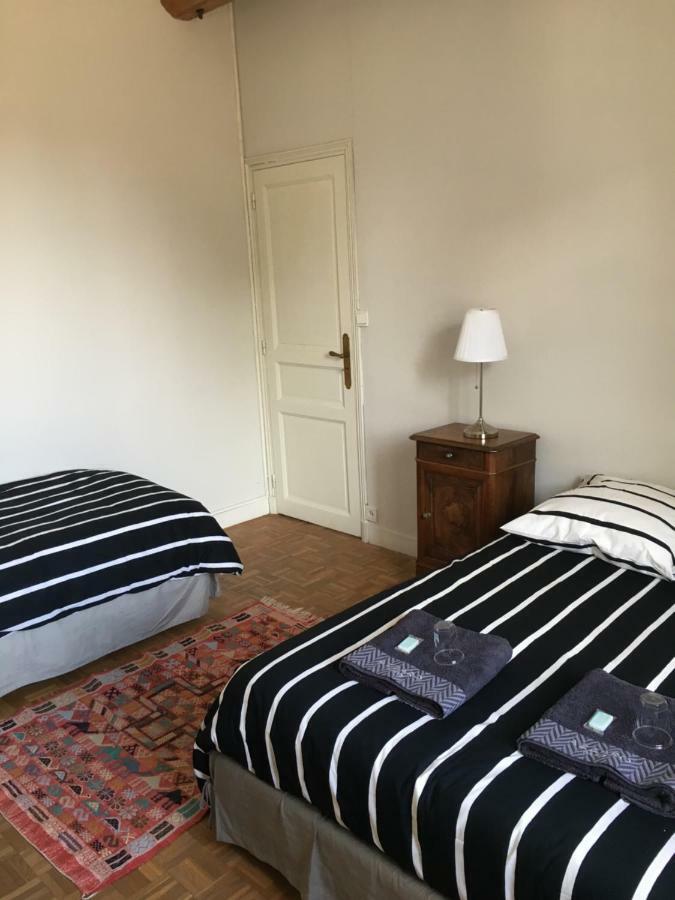 Chambres D Hotes Chez Francoise Et Michel Piscine 4 Chambres 8 Lits Chaumes-en-Brie Bagian luar foto